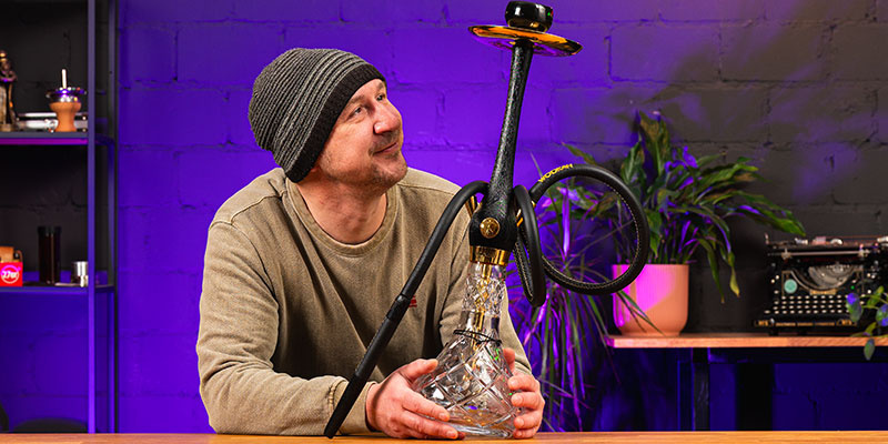 Verschmutzte Shisha mit Ablagerungen – mangelnde Reinigung verfälscht den Geschmack