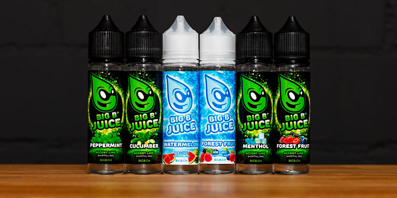 Verschiedene E-Liquids f&uuml;r E-Zigaretten in den Geschmacksrichtungen Menthol, Gurke, Wassermelone und Waldfrucht.